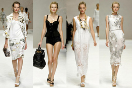 Показ женской коллекции одежды весна-лето 2011 Показ женской коллекции одежды весна-лето 2011